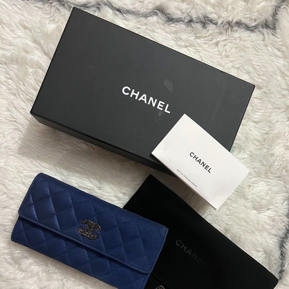 CHANEL Handbags - Chanel Matrasse Long Wallet Coco Mark Iridescent Blue Suede Leather